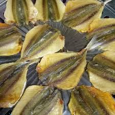 Cá chỉ vàng 1kg